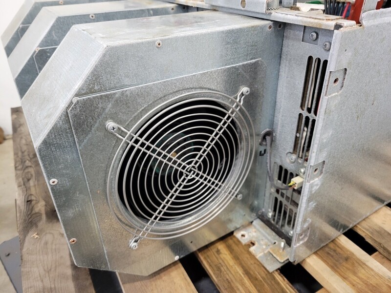 400 HP Cutler-Hammer, SPX400A0-5A2N1, Adjustable Frequency Drive 525-690 Volts - Image 6