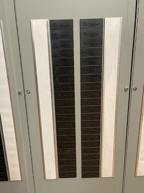 277 Amps, Liebert, PRC100C, PDU Power Distribution Unit, 100 KVA, 208/120 V, 277 Amp, 3 phase, 2010 - Image 8