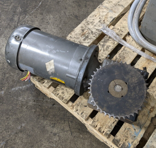 5 HP 1725 RPM Baldor VM3615T, Frame 184TC, TEFC, 208-230/46 Volts, 3 Phase, Reducer F726-10-B9-G, Ratio 10:1 - Image 6
