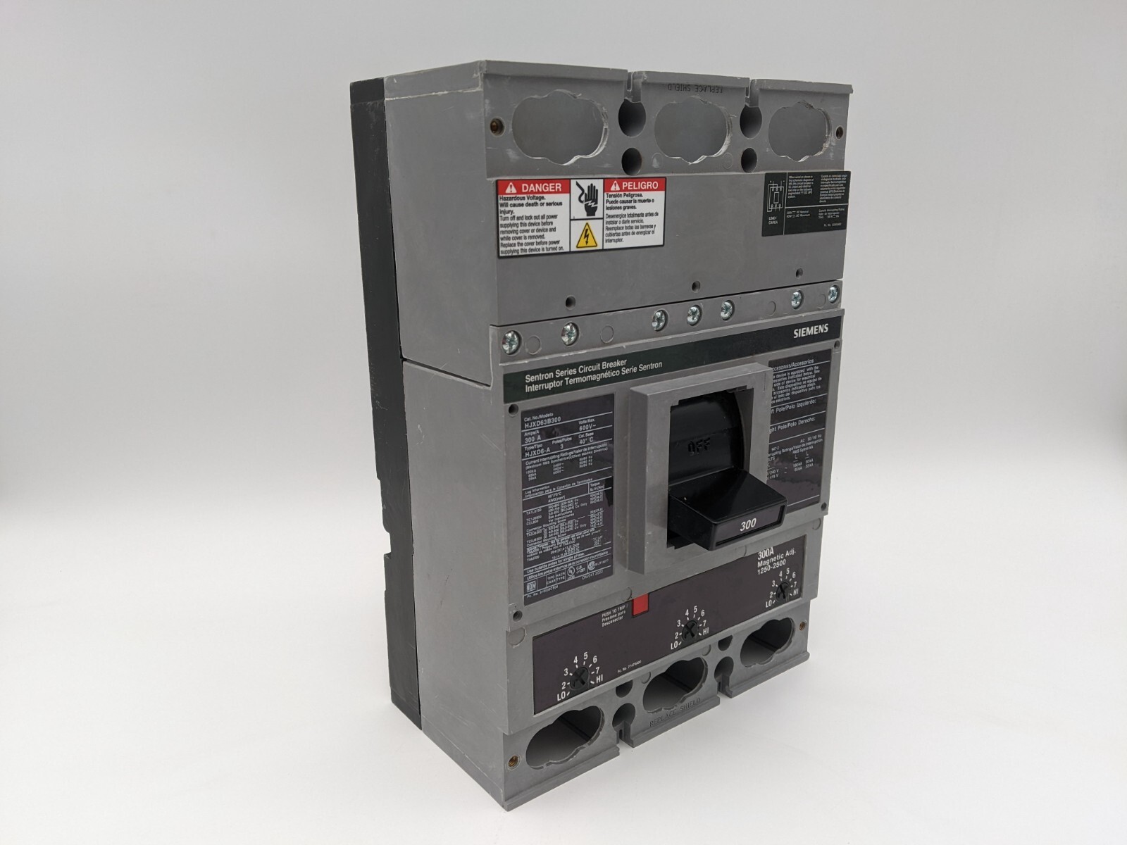 300 Amps, Siemens, HJXD63B300, Circuit Breaker, 3 Pole, 600 V, Bolt On - Image 1