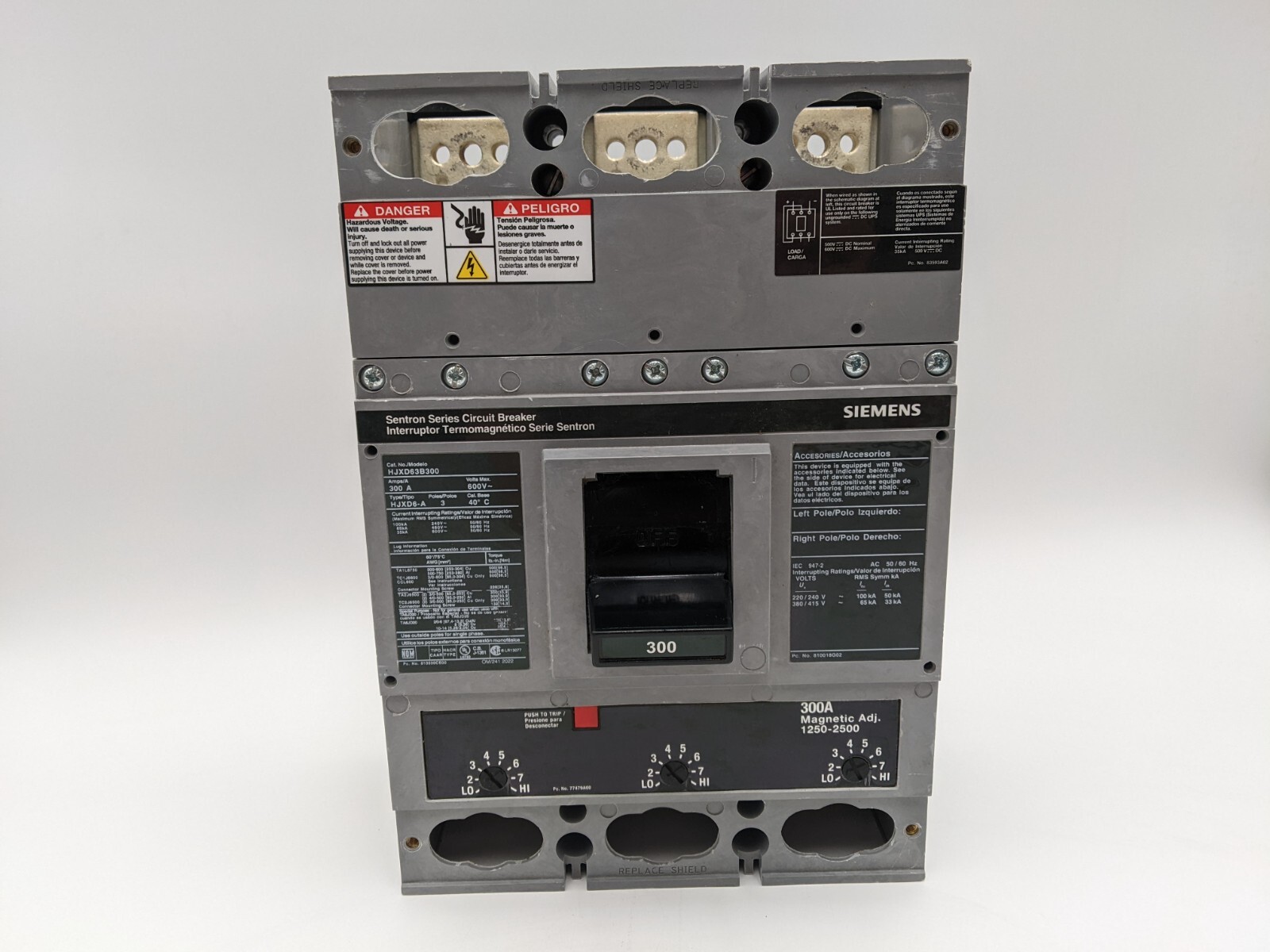 300 Amps, Siemens, HJXD63B300, Circuit Breaker, 3 Pole, 600 V, Bolt On - Image 2