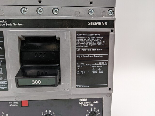 300 Amps, Siemens, HJXD63B300, Circuit Breaker, 3 Pole, 600 V, Bolt On - Image 4