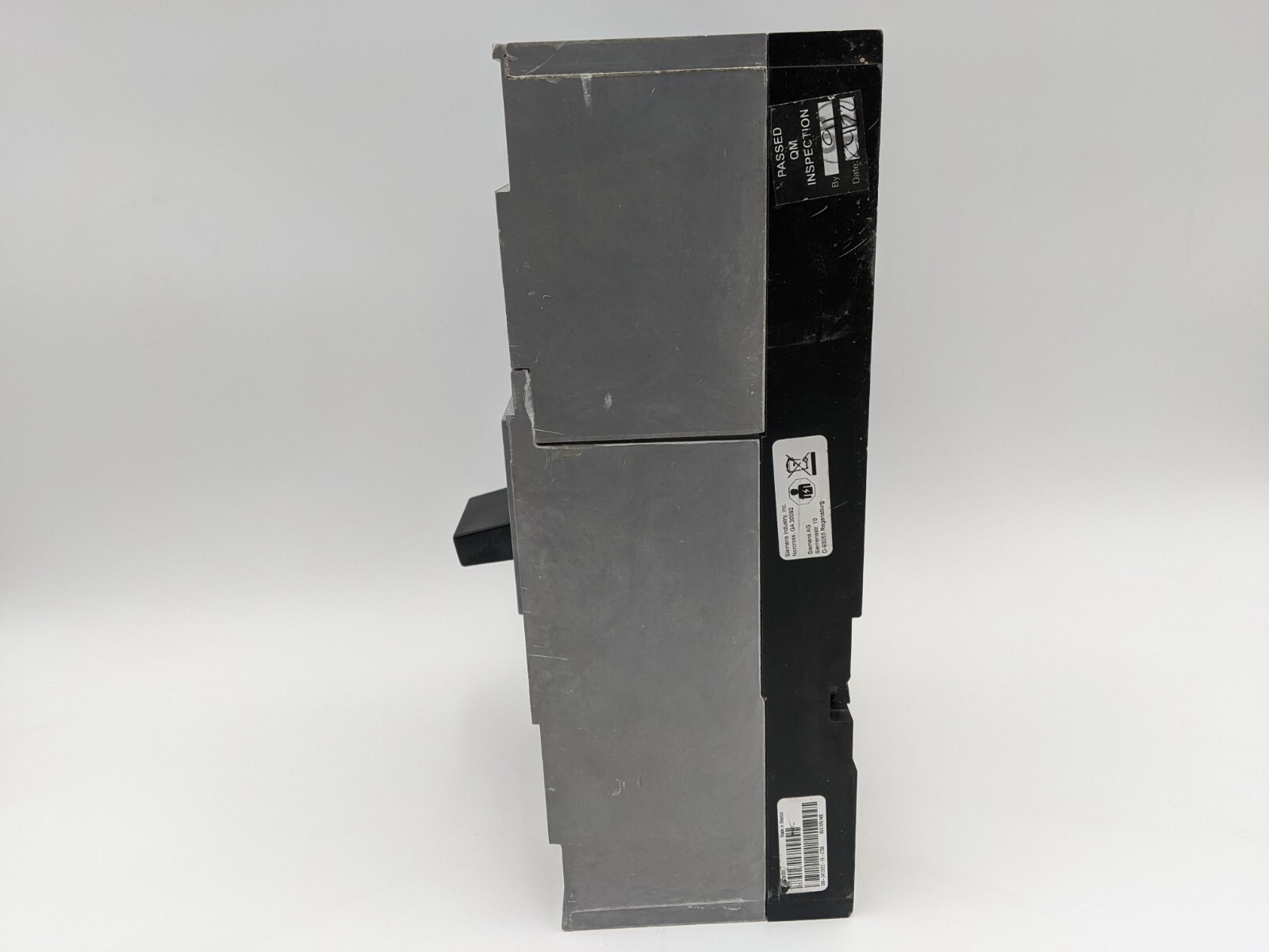 300 Amps, Siemens, HJXD63B300, Circuit Breaker, 3 Pole, 600 V, Bolt On - Image 7