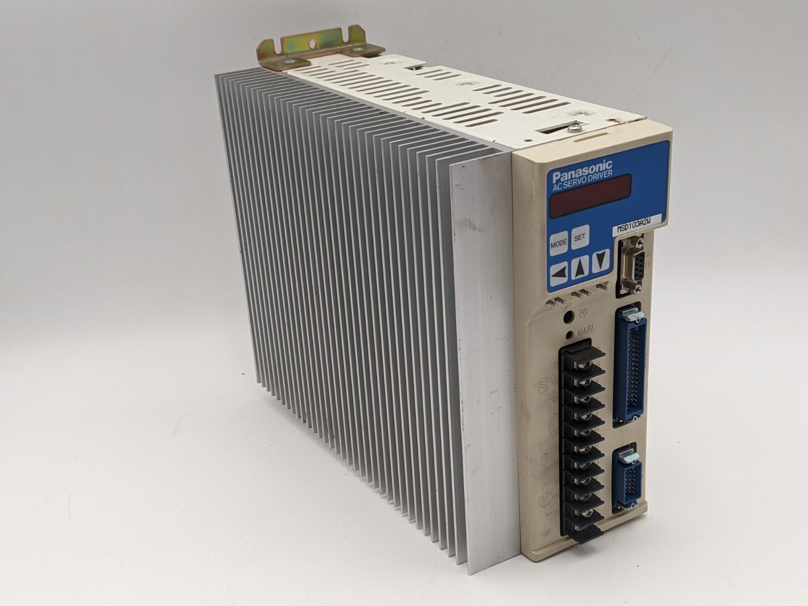 Panasonic #MSD103A2W, AC Servo Driver, 50/60 Hz, 2500P/r Encoder, w/Cable Connector - Image 4