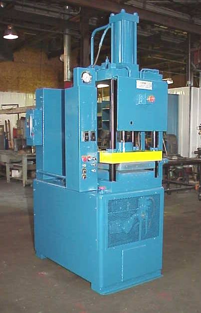 50 Ton, St. Lawrence, 19" x 18", down-acting, 15" daylight, 14" stroke, 18" x18" elec.platens, #94 - Image 1
