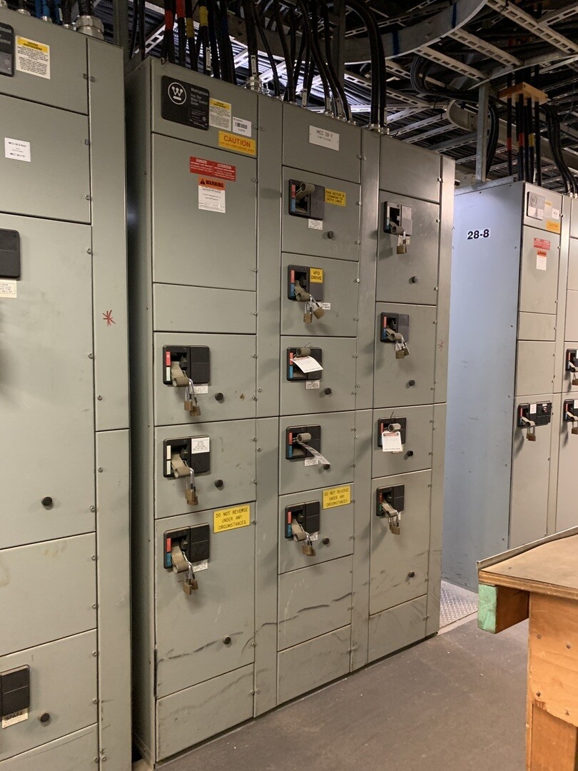 Westinghouse, five star double-sided mo, 23 Buckets, 1000 Amps, 600 V, 3 phase, 3 W., 1988 - Image 4