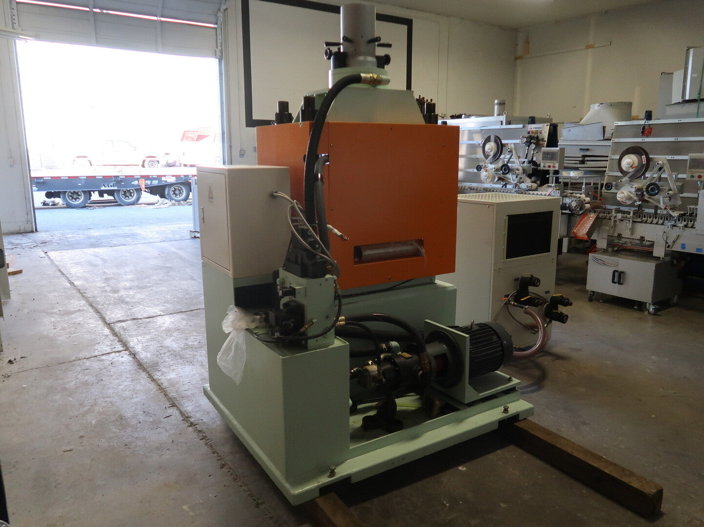 Ningbo #EB-MFG-03, Punching Machine w/Sage Tech APS-24M Chiller, 5 HP, 24000 BTU/Hr, 2016 - Image 4