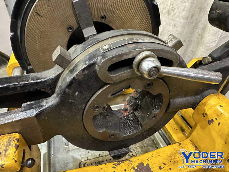 1/2" - 4" Hangzhou #100E, pipe & bolt threader, reamer, cutoff, electric foot pedal, 2007 - Image 7