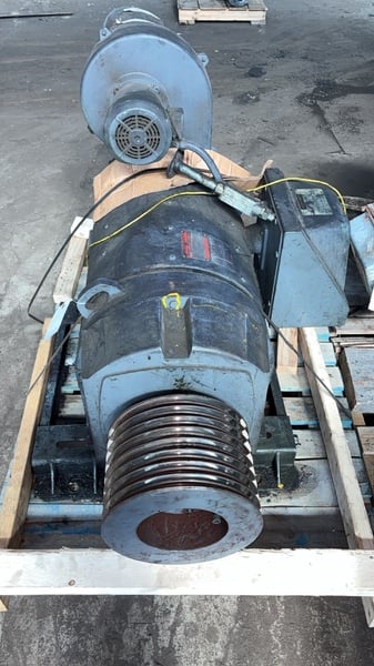 200 HP 1750/2000 RPM General Electric, Frame CDL409AY, DPFG-BV, 300 VF - Image 3