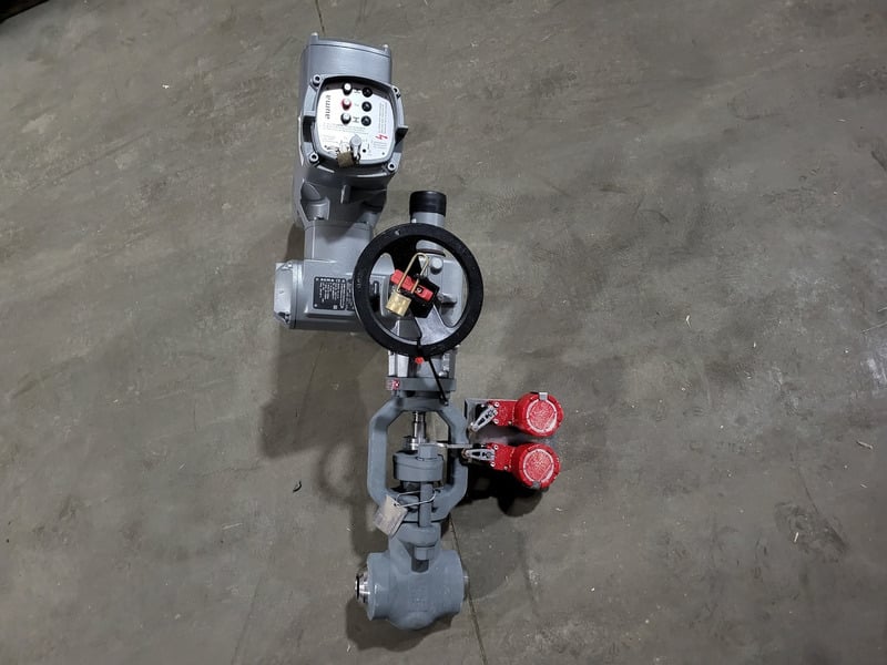 2" HP Valves/Key Valve Technologies #MOV-34100D2, Globe Valve w/Actuator, 179 bar, 19 RPM, 575 VAC, 2014 - Image 1