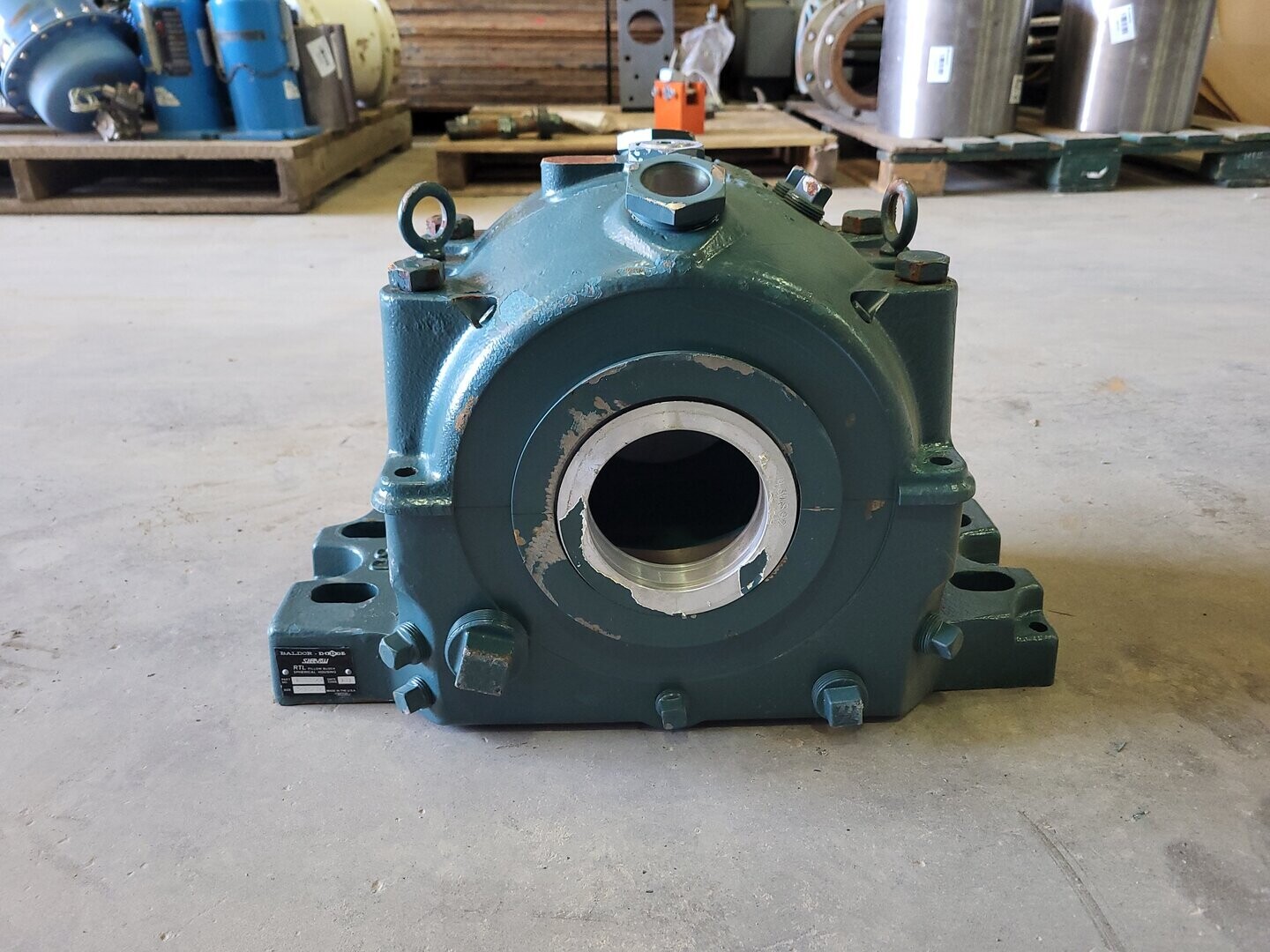 Baldor Dodge #433299, Pillow Block Spherical Housing, 3-15/16" Bore Dia., 2016 - Image 1