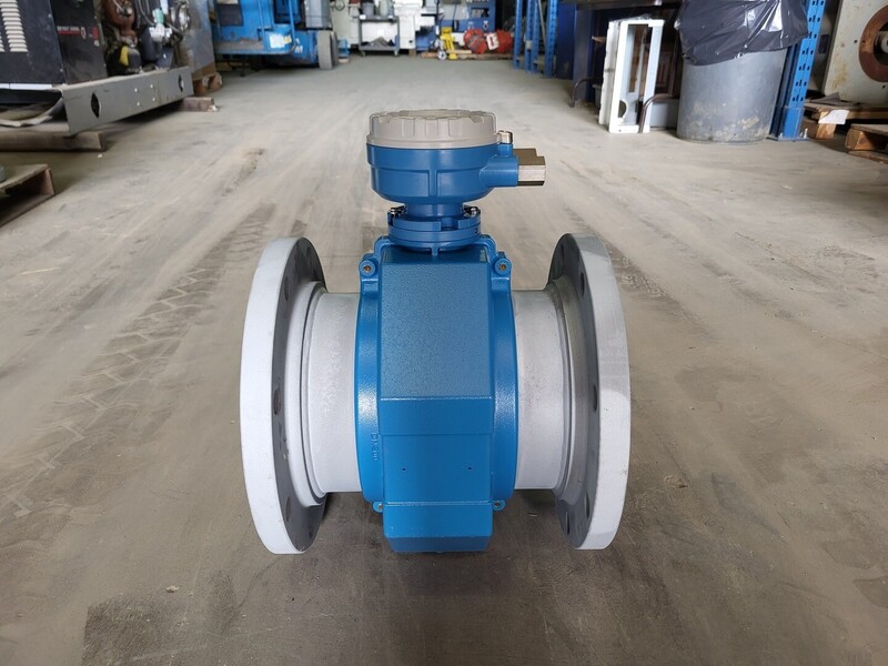 Endress & Hauser #50W2H-UL0A1RC2BAAA, Electromagnetic Flowmeter, 8", Class 150 - Image 9