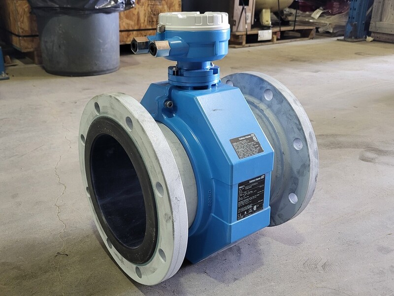Endress & Hauser #50W2H-UL0A1RC2BAAA, Electromagnetic Flowmeter/Transmitter, 8", Class 150, 85-260 VAC - Image 10