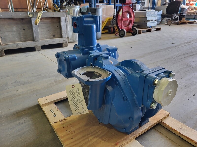 TCS #700-45SPA4CX, Rotary Flow Meter w/Air Eliminator & Strainer, 4" Flange, 151-11 LPM Flow, 140-1050 kPa - Image 1
