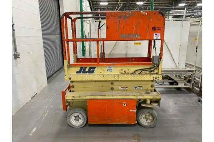 500 lb. JLG #1932-E, scissor lift, 19' platform height, 25' working height, 24V battery operated, 1997 - Image 1