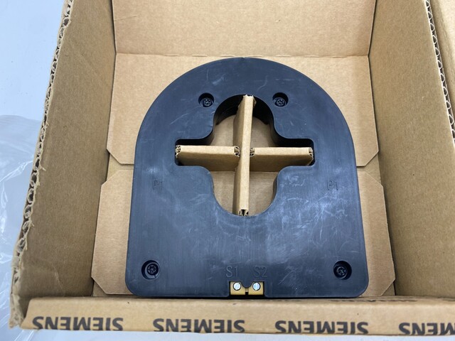 Siemens #3VA9377-0NA10, External Sensor Neutral Current Transformer 400/600A Black - Image 7