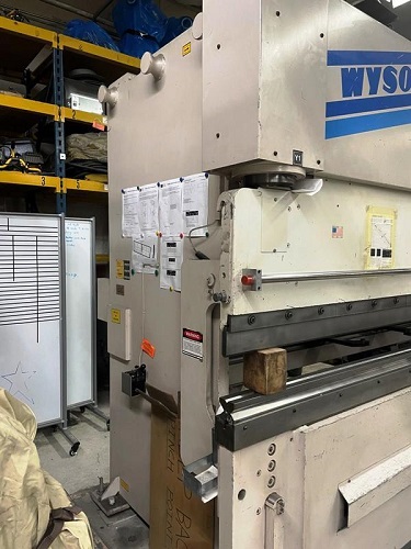 175 Ton, Wysong #PHS175-120, 7-Axis CNC hydraulic press brake, 10' overall, 102" between housing, 8" stroke - Image 5