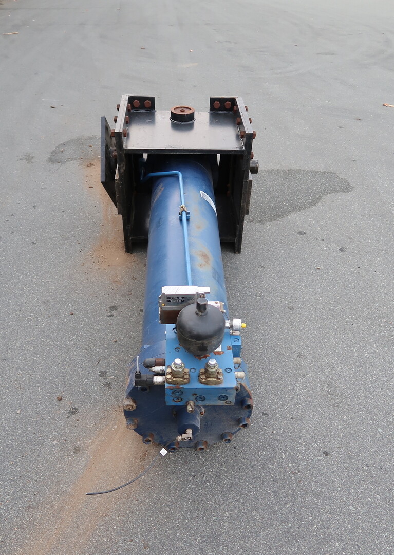 12" Bore, Hydraulic Cylinder, 60" Stroke, 5-3/4" Ram - Image 7