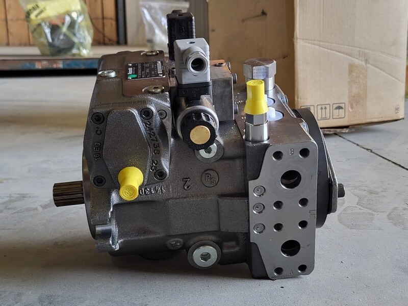 Rexroth #AA4VG28EP4DM1/32R-NSC60F013DH, Axial Piston Pump w/Gear Pump, 28 cm3/rev, 5800-6500 psi, 1765 RPM - Image 8