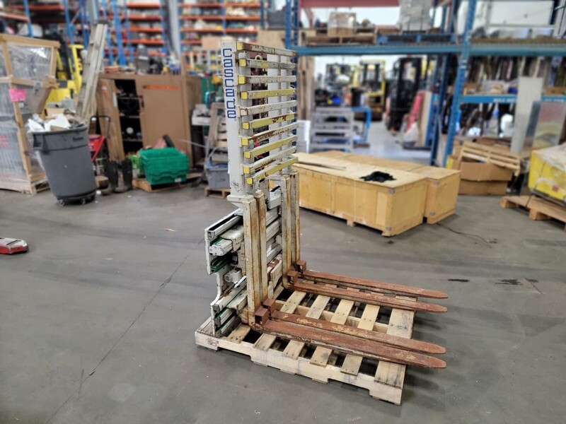 Cascade #55E-FDS-2011, Single-Double Pallet Handler, 6000 lb., 42 " fork length, sideshift, S/N SPR 547704-2 - Image 3