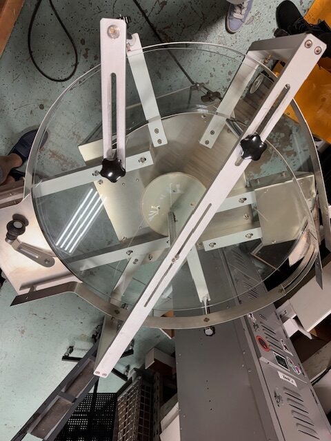 Zhejiang CapsulCN Machinery Co Ltd #T-21100, Automatic Rolling Vertical Round Bottle Labeling Machine, 30-20 - Image 8