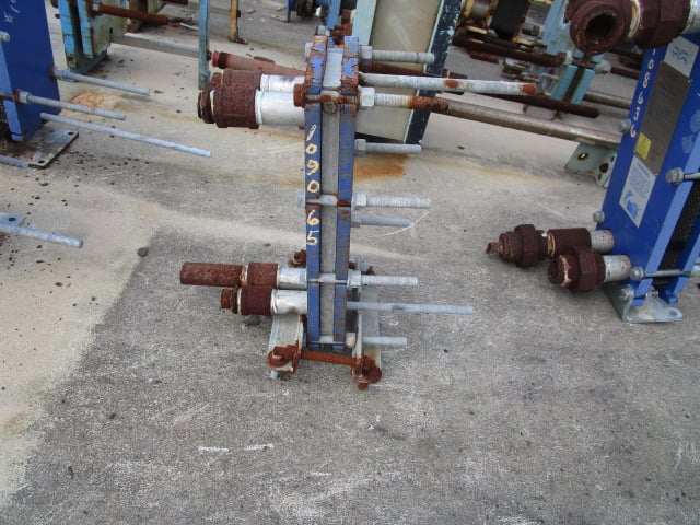 1 sq.ft., Alfa-Laval, M3-FG, small seed fermentor cooler, 150 psi, .60mm plate thickness - Image 4