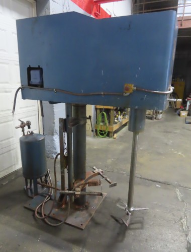Dantco, bow-tie mixer, mechanical vari-speed, 15 HP explosion proof motor, floor mount, air over oil lift - Image 2