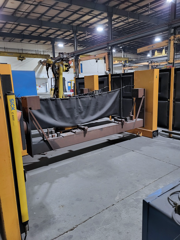 Genesis, Versa 2L, weld cell, Fanuc R-30IA controller, I-Pendant teach pendant, 2008 - Image 2