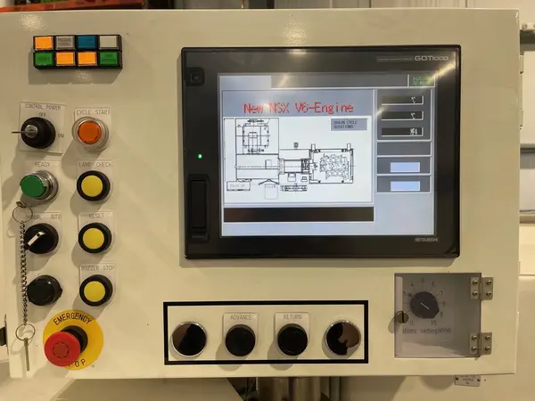 Nagahama Schenck #400-VBRM, engine balancing machine, 23.62" max length, 2015 - Image 5