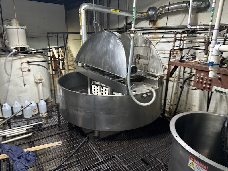 500 gallon Chester Jensen, cooker cooler mixer triple agitation & scrape surface, 1977 - Image 1