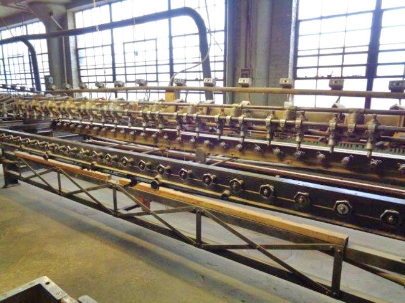 Minnesota #24-8, carving machine, 24-spindles, 8" btwn centers, 72" length capacity, manual table elevation - Image 2