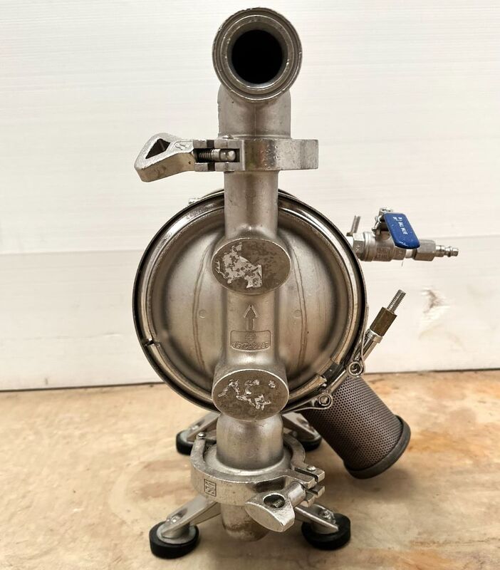 1.5" Graco #FD1111, Stainless Steel air-operated double diaphragm sanitary pump, 41 GPM, 50 cfm, 120 psi, (3 - Image 2