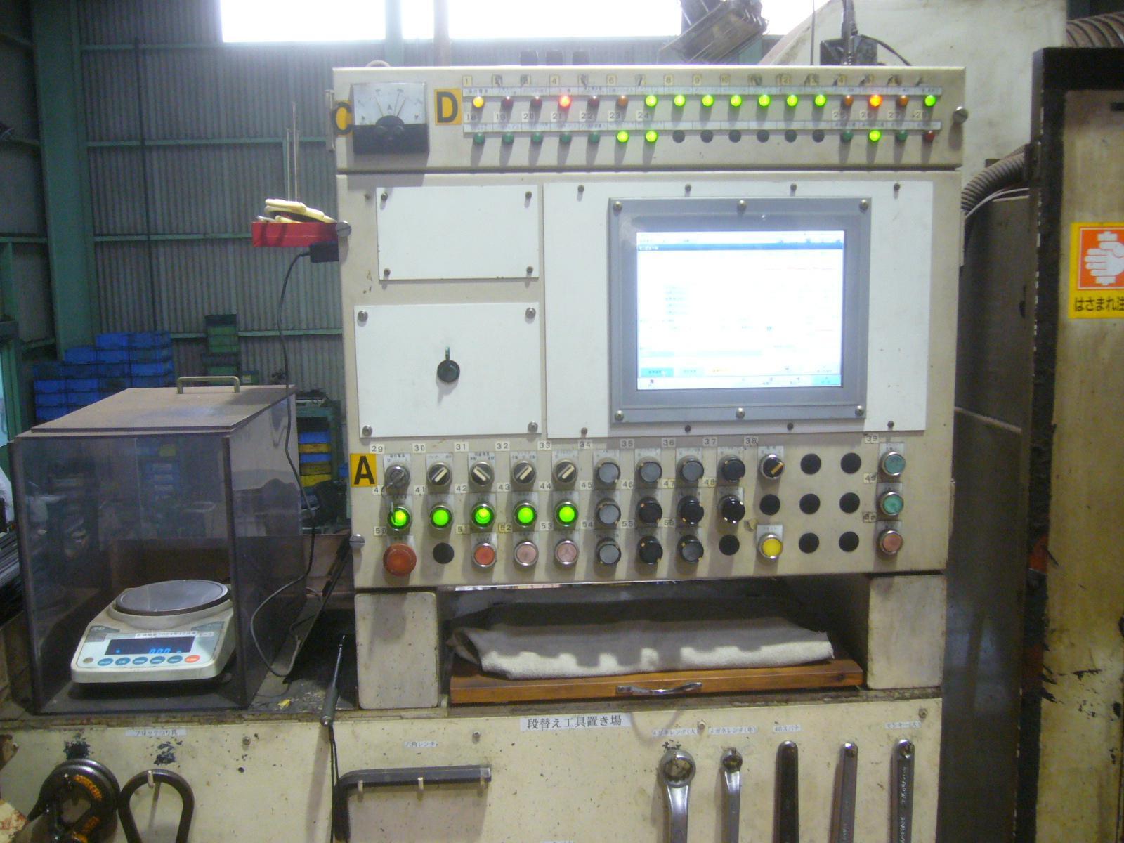 Asahi Sunac #AF1815-6, 6-die parts forming machine, .86" cutoff diameter, 120 SPM, 1994 - Image 4