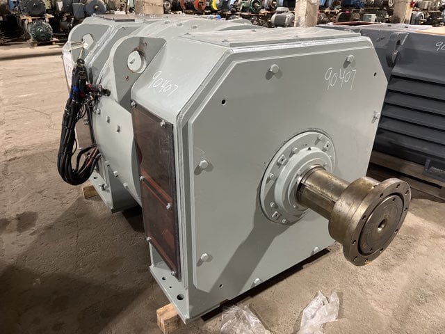 800 HP 650 RPM General Electric, Frame 6774, DPFVBB, 500 VA, 240/120 VF - Image 2