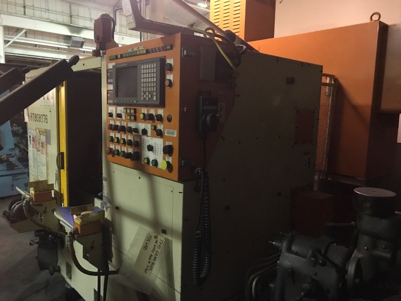 Toyo #T-465, 5-Axis Fanuc 160M CNC Control, power stock, 400mm honing wheel, coolant system, 2001 - Image 8