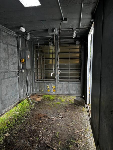 Drop over enclosure, weather proof enclosure (2 available) - Image 3