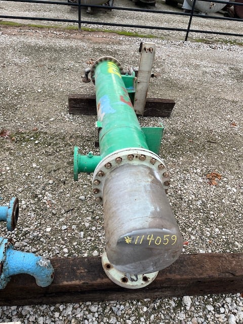 165 sq.ft., 150 psi shell, Industrial Piping, heat exchanger, 150FV psi tube, 375&deg;F shell, 375&deg;F tube, 1986 - Image 3