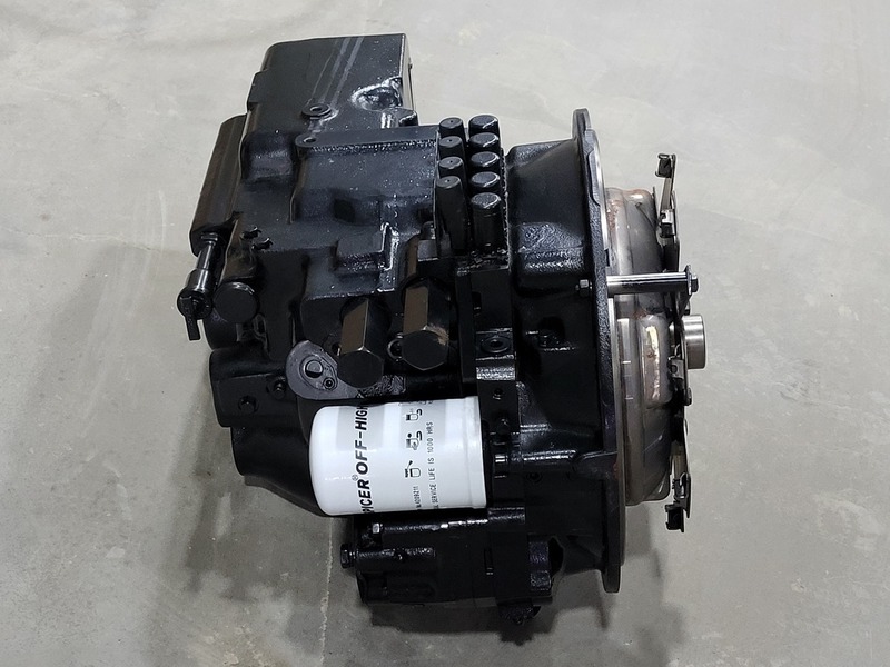 Boart Longyear, HD65, spicer dana transmission assembly, new surplus - Image 9