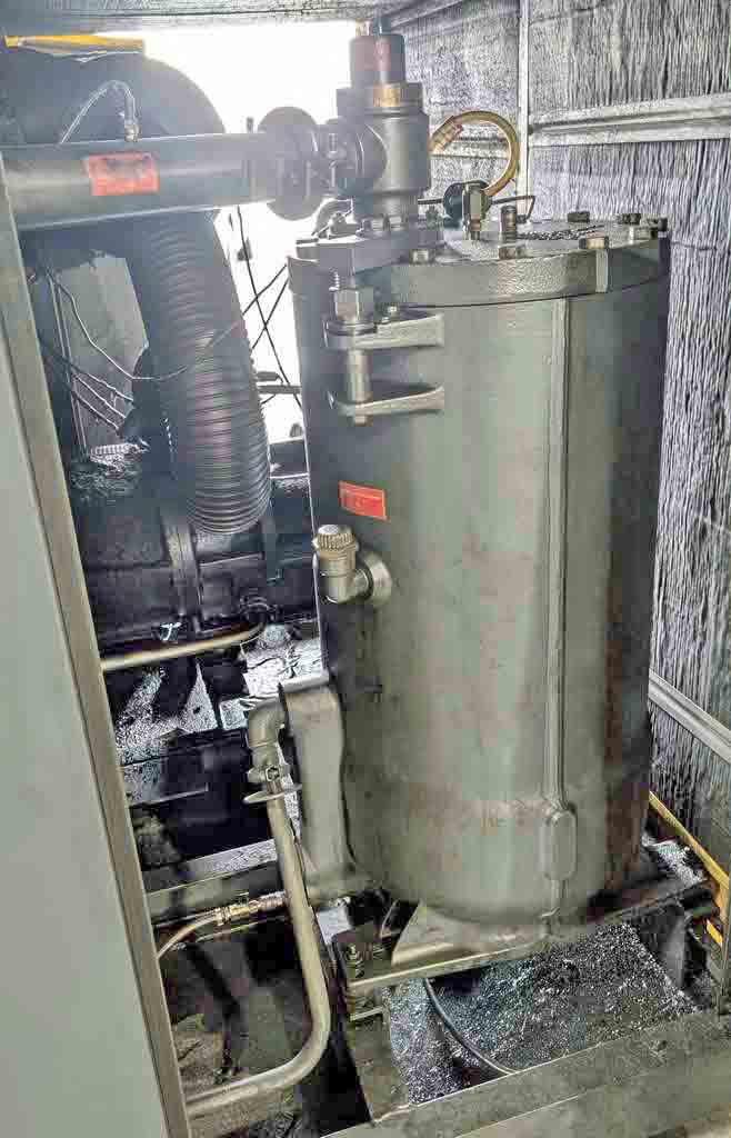 559 cfm, 130 psig, Kaeser #DSD-100, rotary screw air compressor, 100 HP, 460 V., 3-phase, 2002 - Image 2