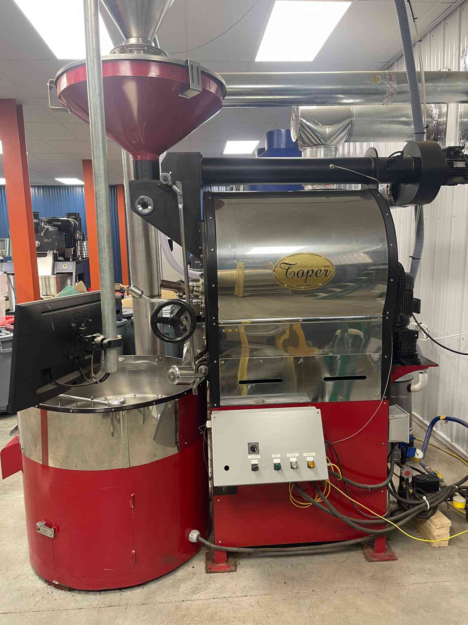 Toper #TKMS30, 30 kilo coffee roaster, digital controls, custom Chaff collector, 2004 - Image 2