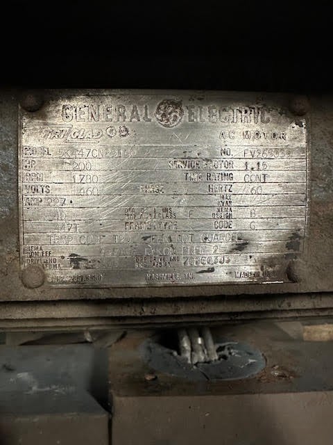 200 HP 1780 RPM General Electric, Frame 447T, 460 Volts, Squirrel Cage, electrically OK - Image 1