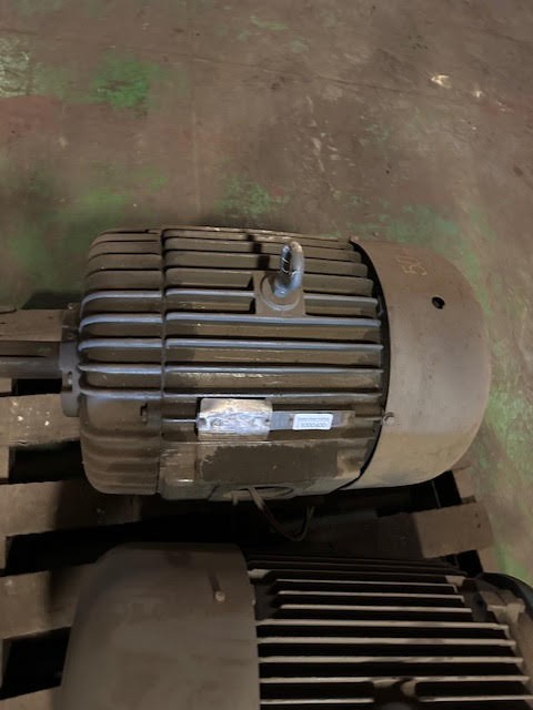 50 HP 1180 RPM Delco, Frame 365T, 460 Volts, Squirrel Cage, electrically OK - Image 2