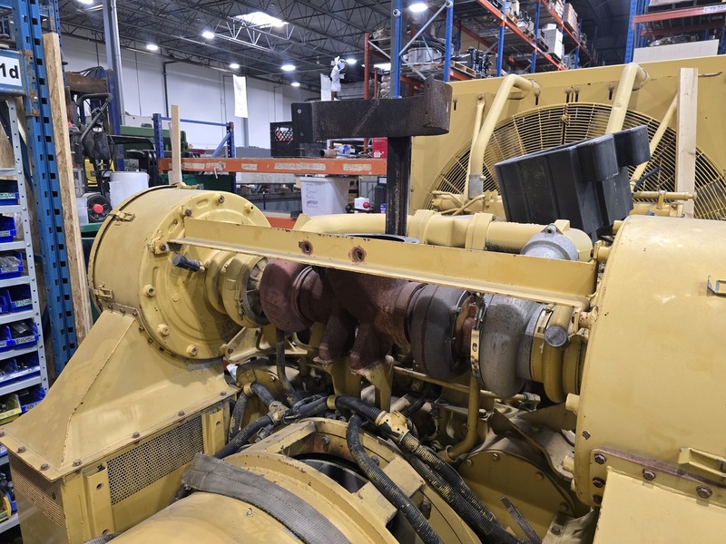 900 KW Caterpillar #3508, standby diesel generator set, 4160 Volts - Image 10