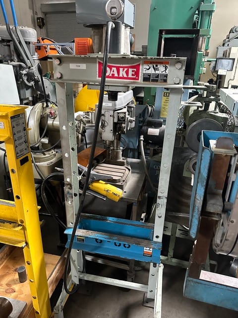 10 Ton, Dake #972210, pneumatic H-frame press, 10000 psi, 8" stroke, 38" DL - Image 1