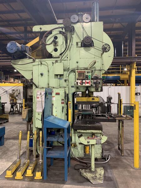 150 Ton, Verson #150-OBG, single crank mechanical metal stamping gap frame press, 12" stroke, reconditioned - Image 2