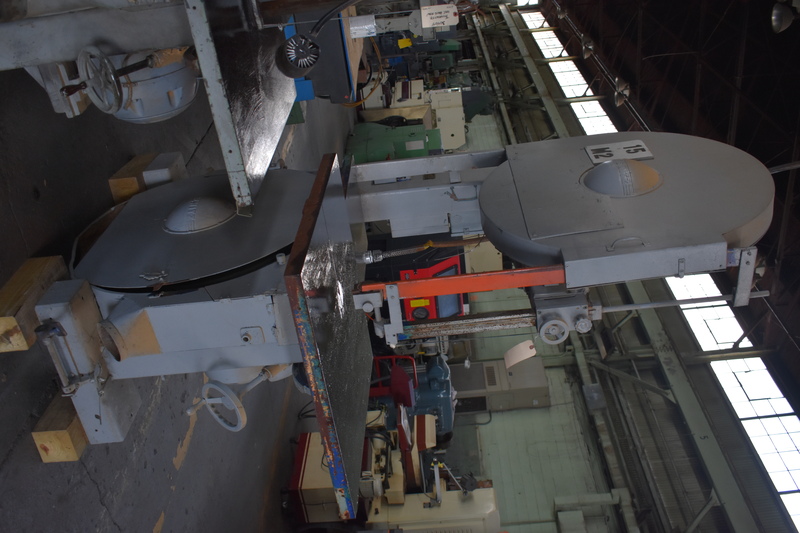 41.5" x 21" Tannewitz #RHS, vertical band saw, tilting main table & auxiliary table, 7.5 HP - Image 1