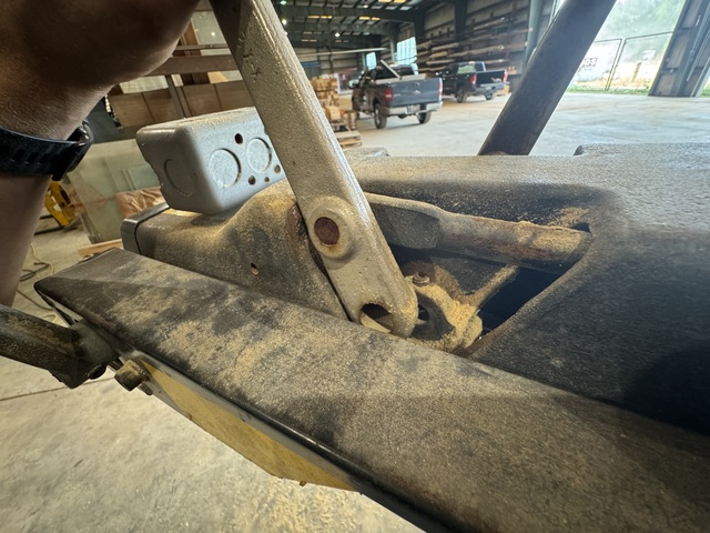Original radial arm saw, 7.5 HP, 20" blade, 230/460 V. 3 phase - Image 5