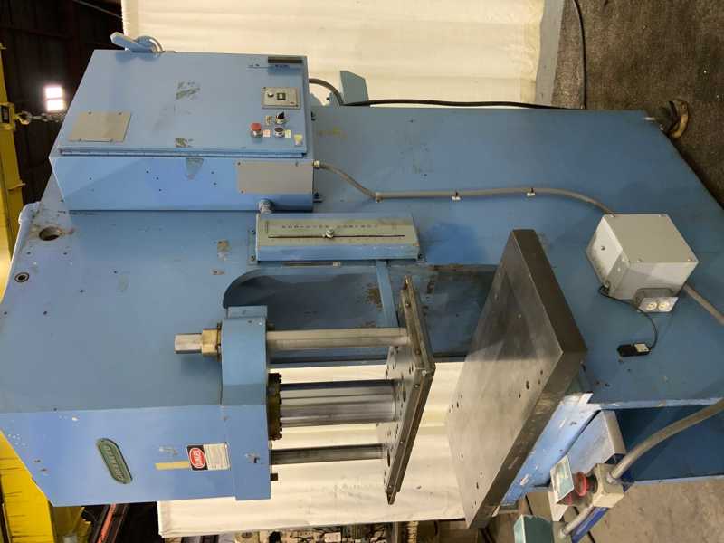 30 Ton, Greenerd #HC-30-30L5, hydraulic C-frame press, 12" stroke, 10 HP, 26" x15" bed, 1986 - Image 3