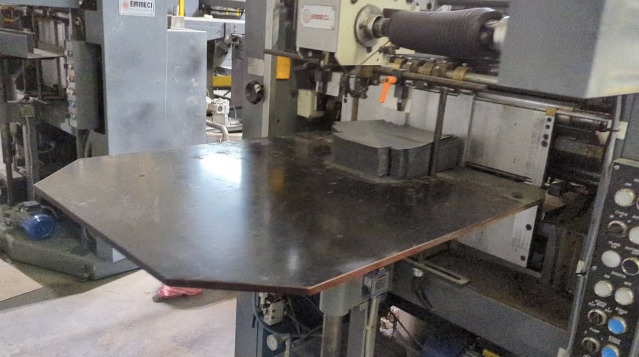 Emmeci #MC-92-HSB, Fully Automatic Rigid Box Line, Wrapper Discharge, 110 PSI - Image 3