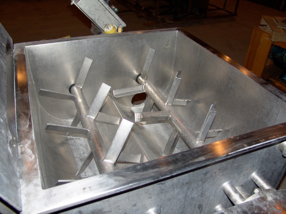 Scott Turbon, 40 gallon twin shaft paddle blender, from industrial food manufacturing - Image 2